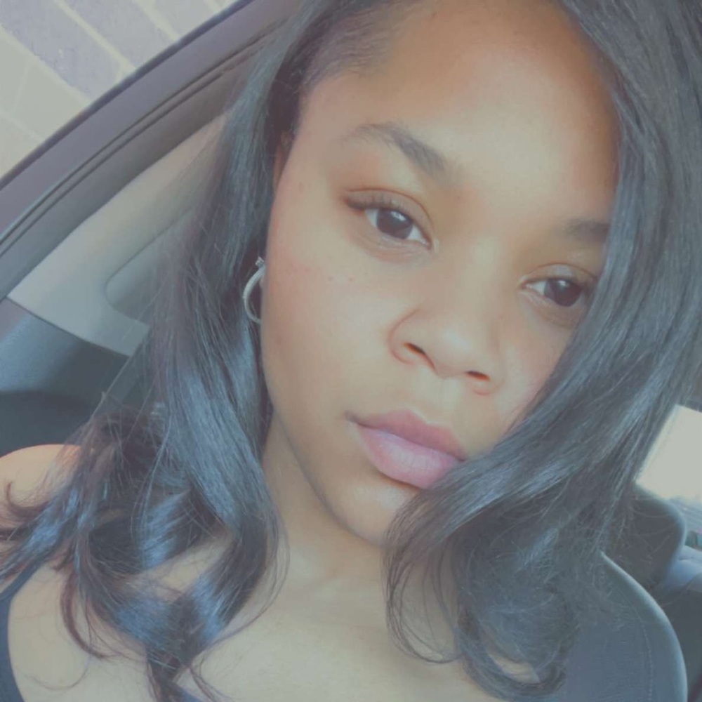 Meet your Posher, Jazmine